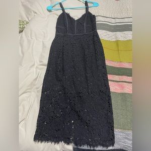 Express. Black midi dress. Perfect cocktail dress or for holiday party. Size 0